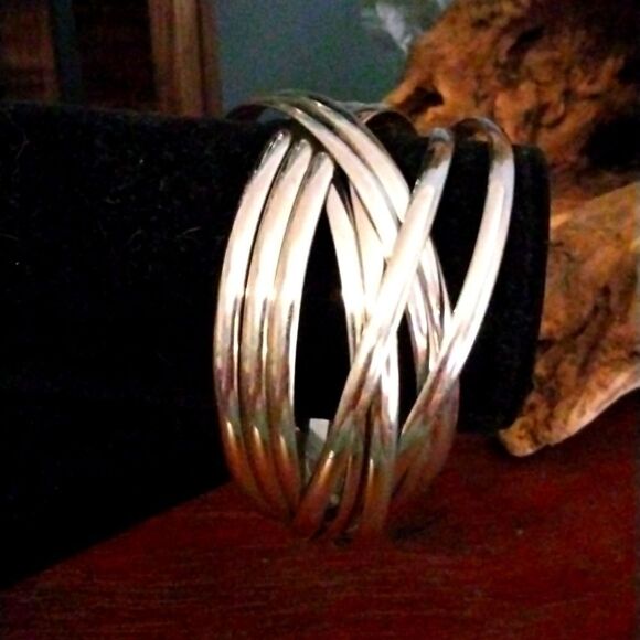 Infinity style Bangle Bracelet  - Picture 1 of 4